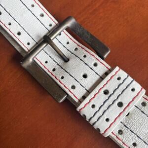 Vintage White Leather Low Rise Belt Medium 34 / 35 Y2K American Patriotic Summer